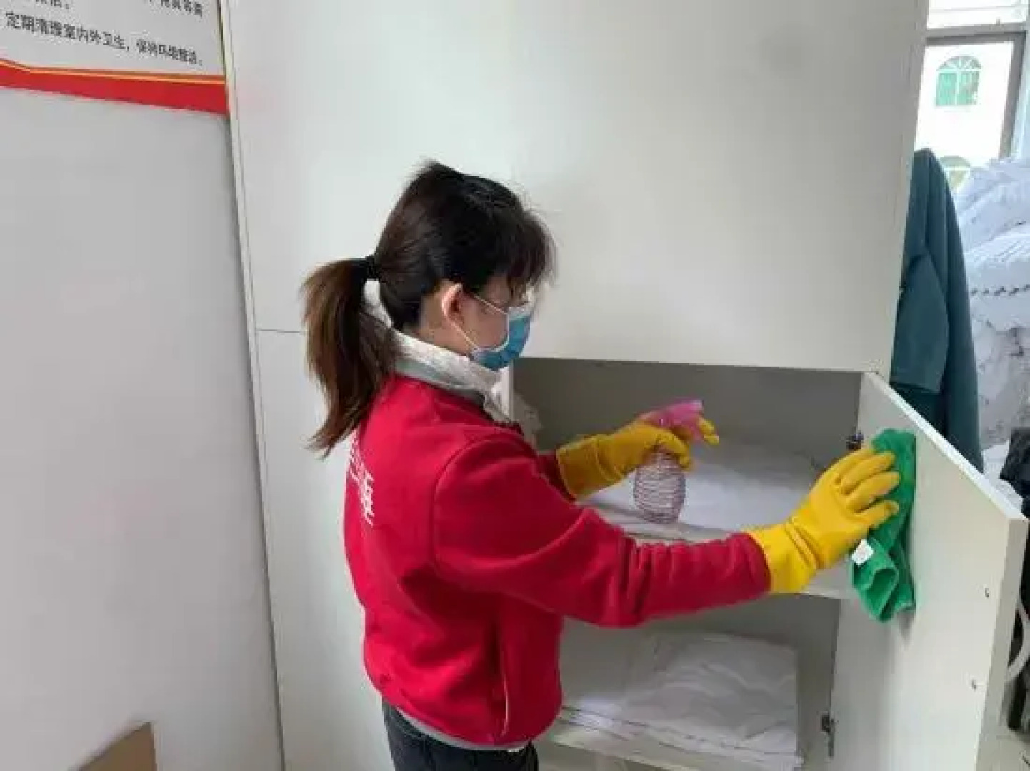 Shangpin Hotel (Fuzhou Dongxiang High-speed Railway Station Dongxin Department Store)