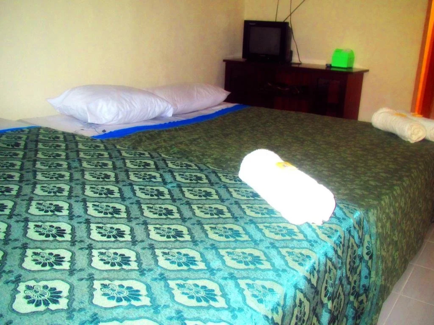 OYO 89419 Riverside Greenery Inn