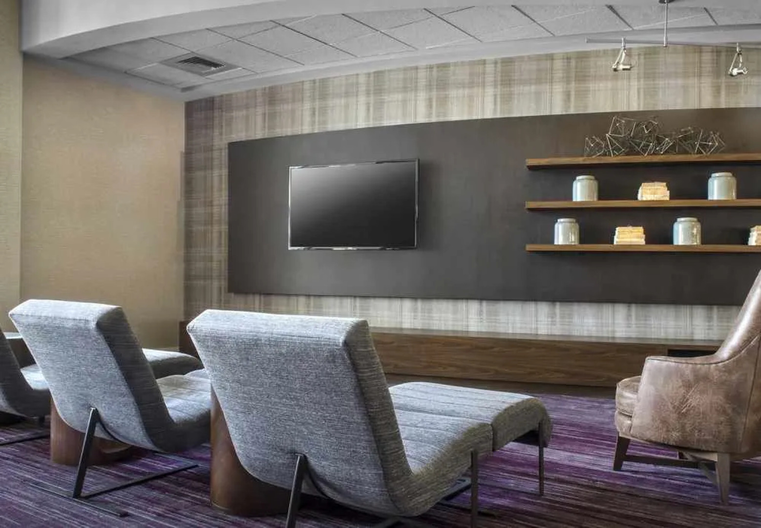 Courtyard Newark Elizabeth