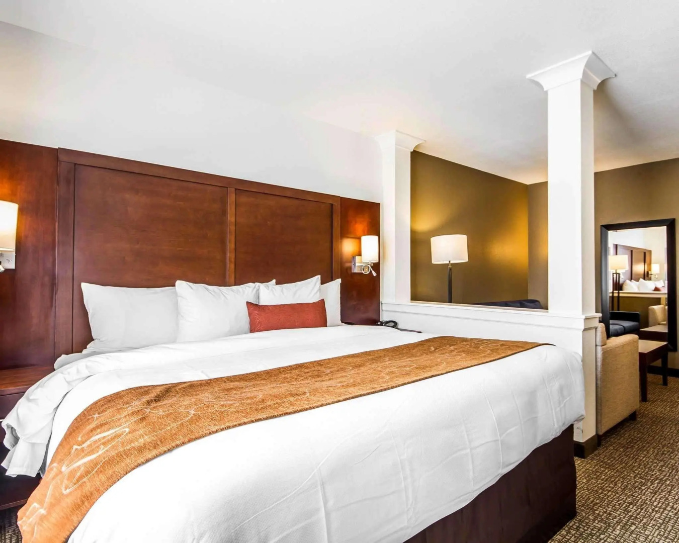 Comfort Suites Woodland - Sacramento Airport