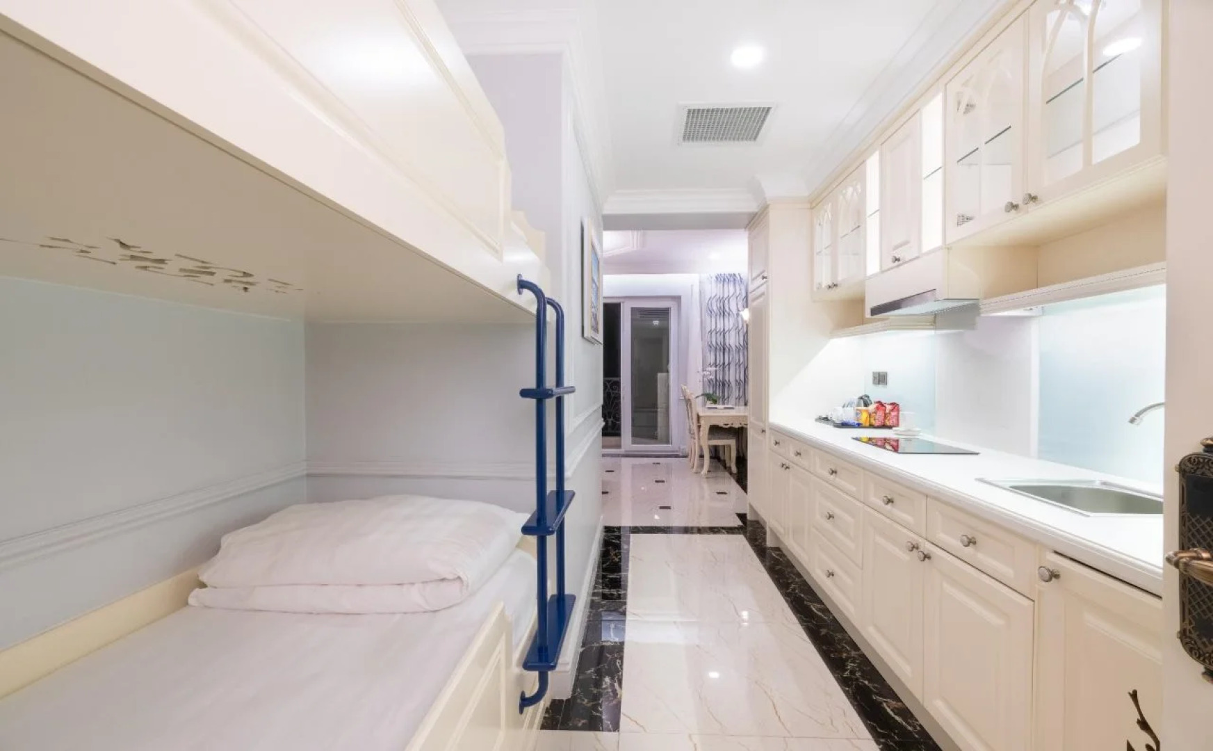 Lan Rung Beach Resort