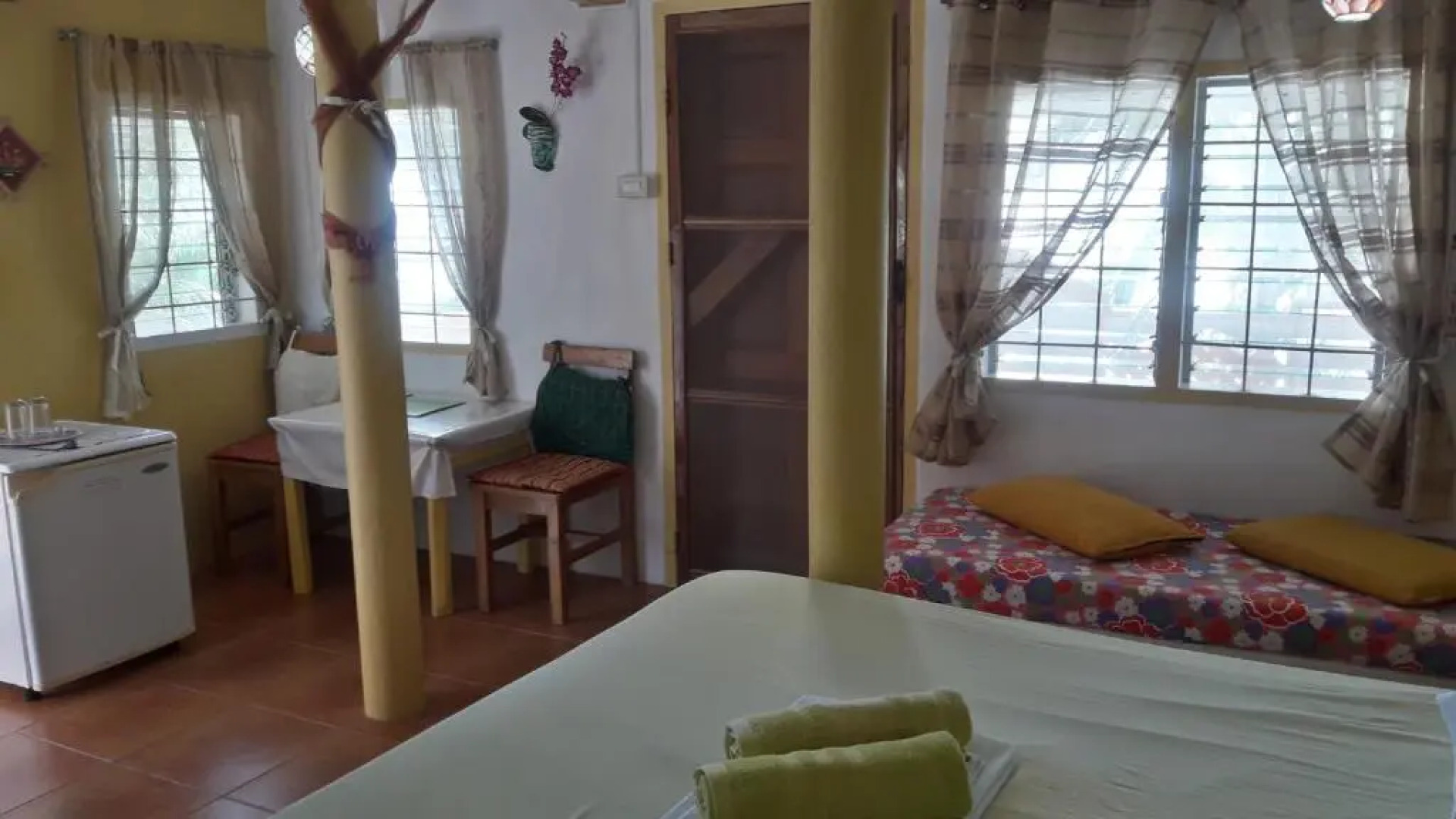 Casa de la Playa Beach Resort