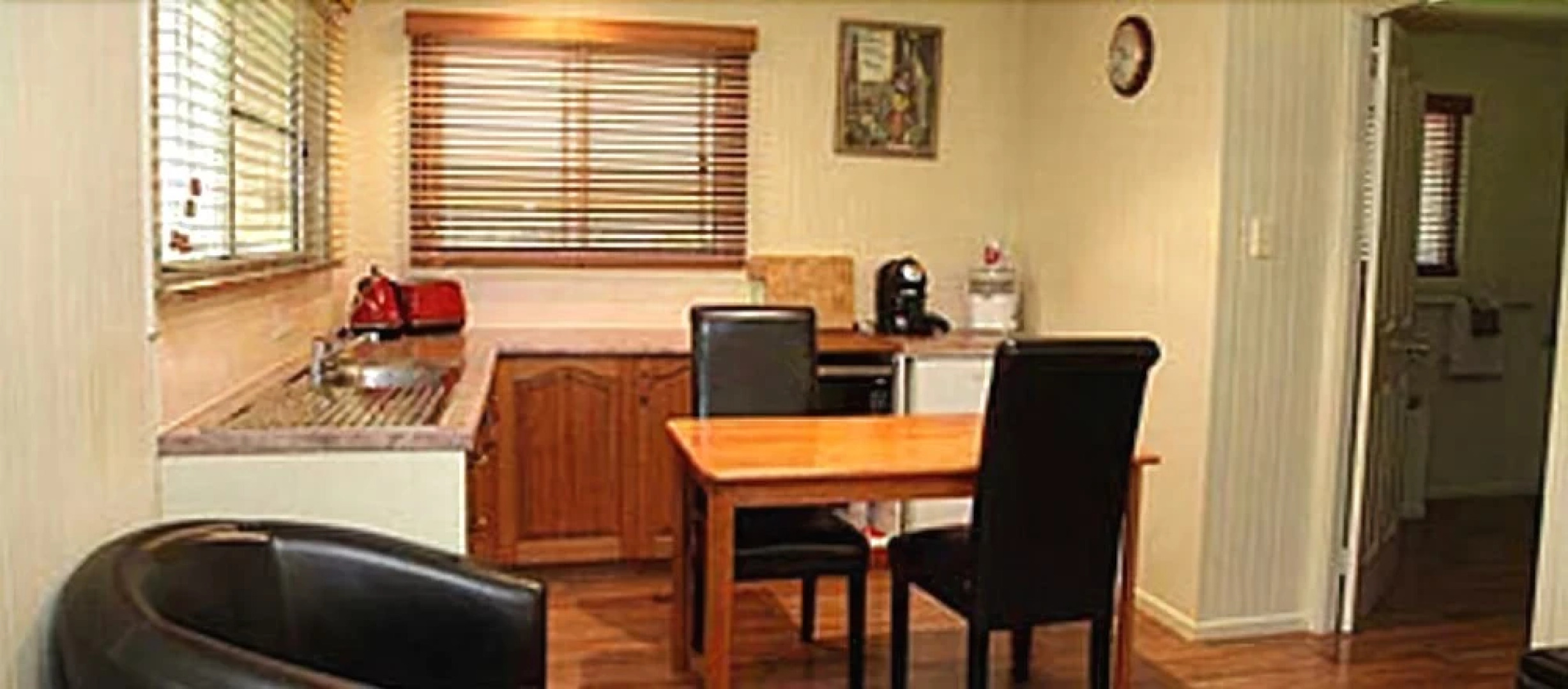 Chilverton Cottages & Restaurant