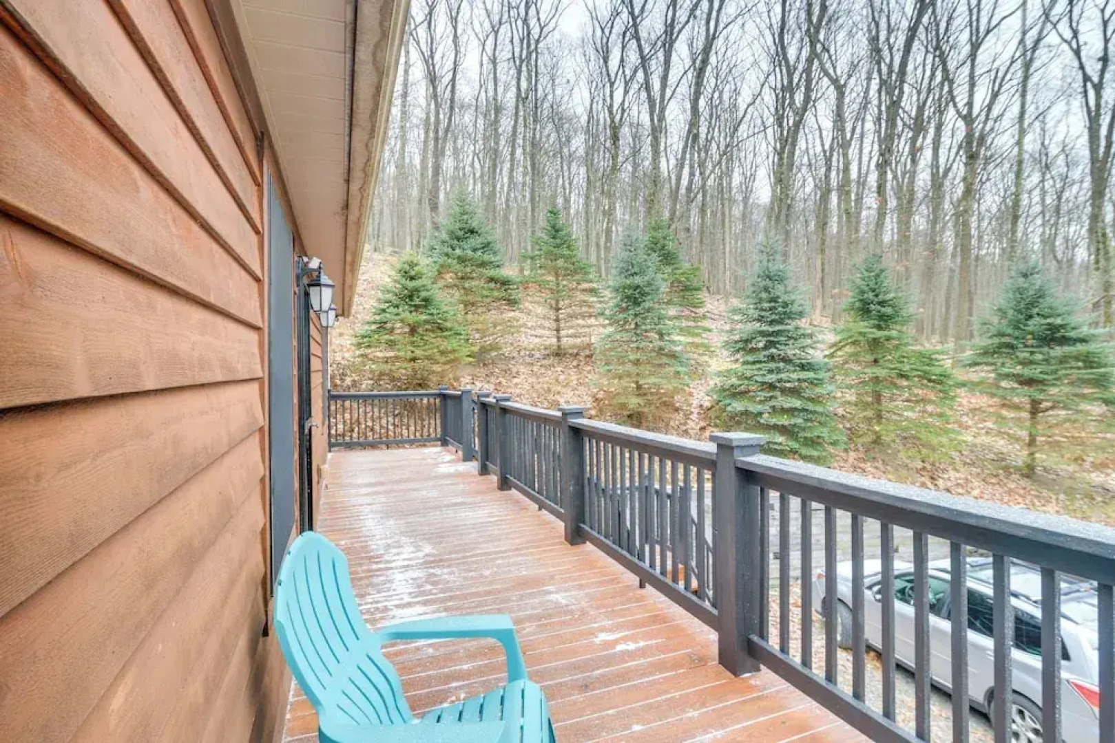 'the Eagles Nest at Alpine' Cabin w/ Fireplace!