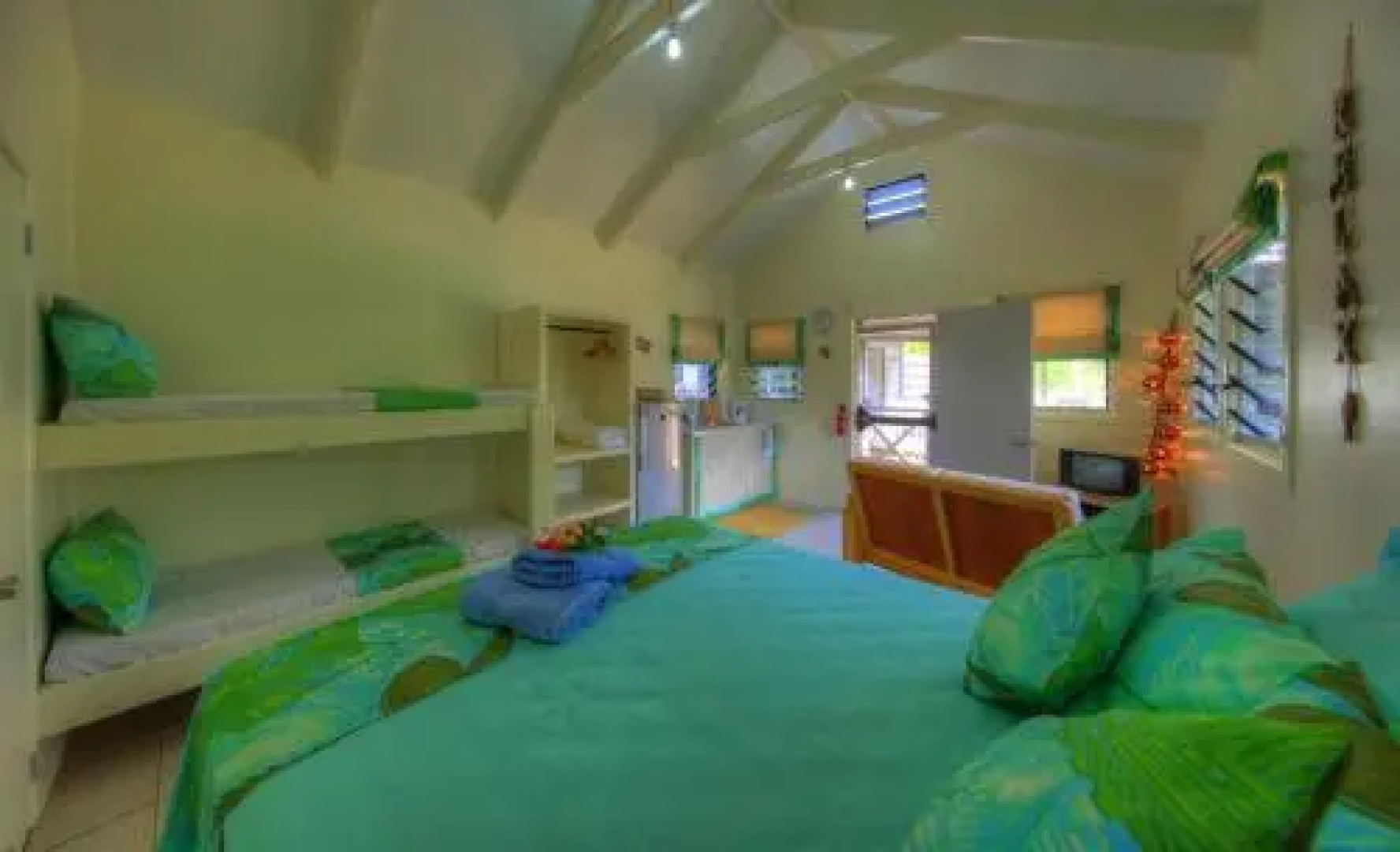 Holty's Hideaway Ha'atafu
