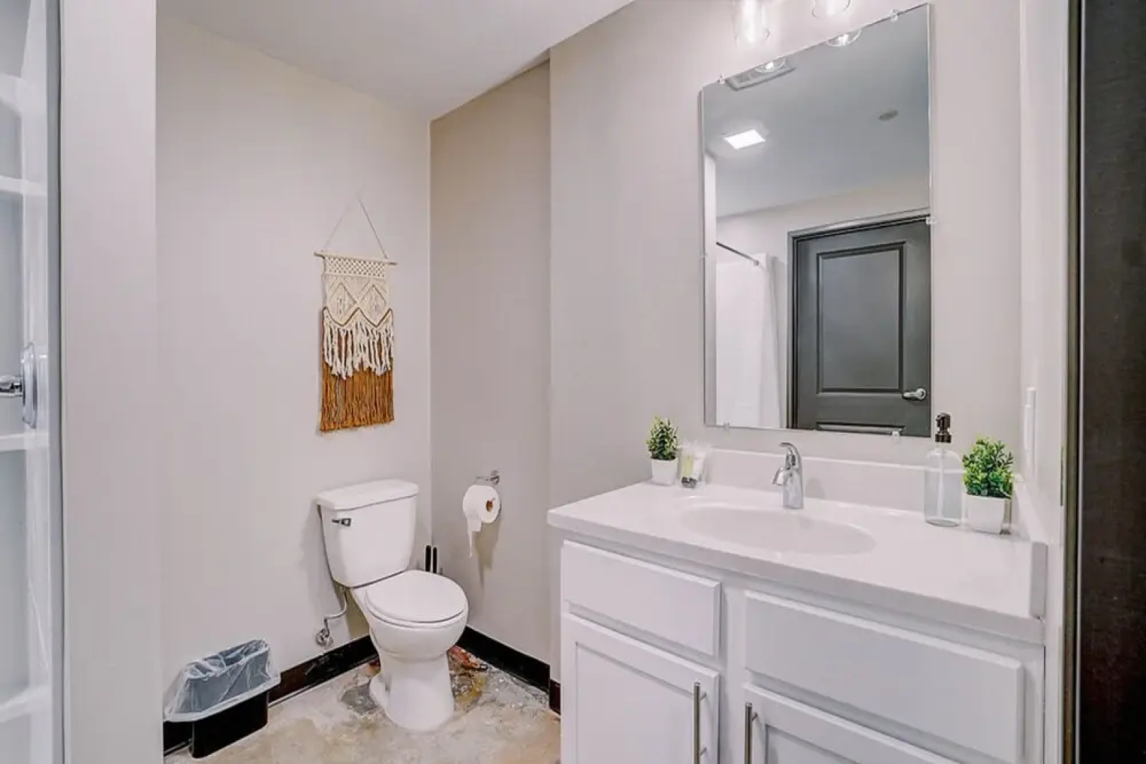 FRONTDESK Tower on Tenth Apts Birmingham