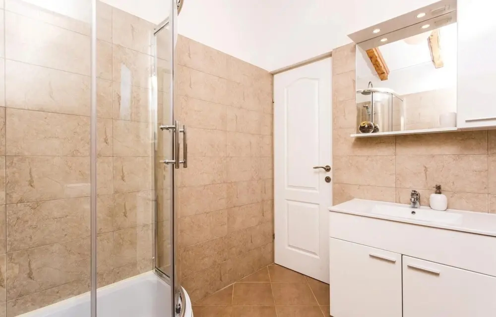 Amazing Home in Krk With Wifi and 2 Bedrooms