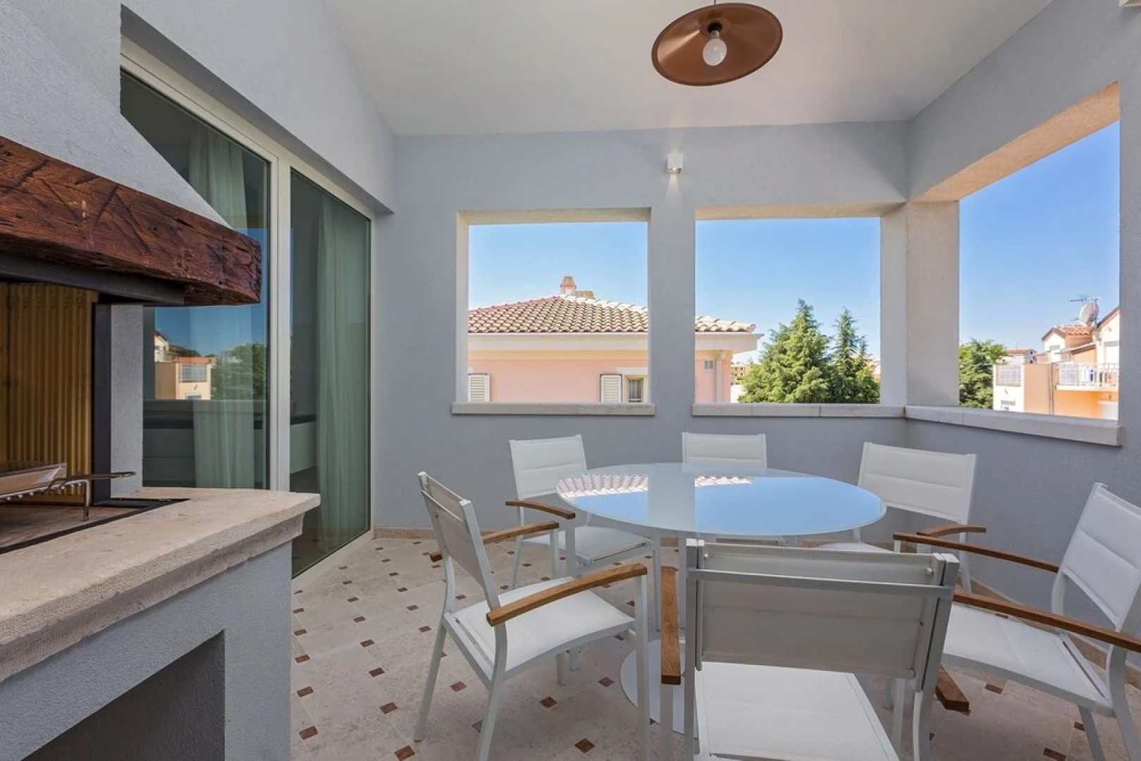 Apartments Berli 5