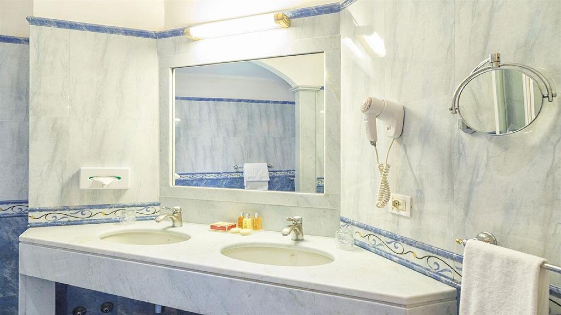 Imperial Hotel Tramontano