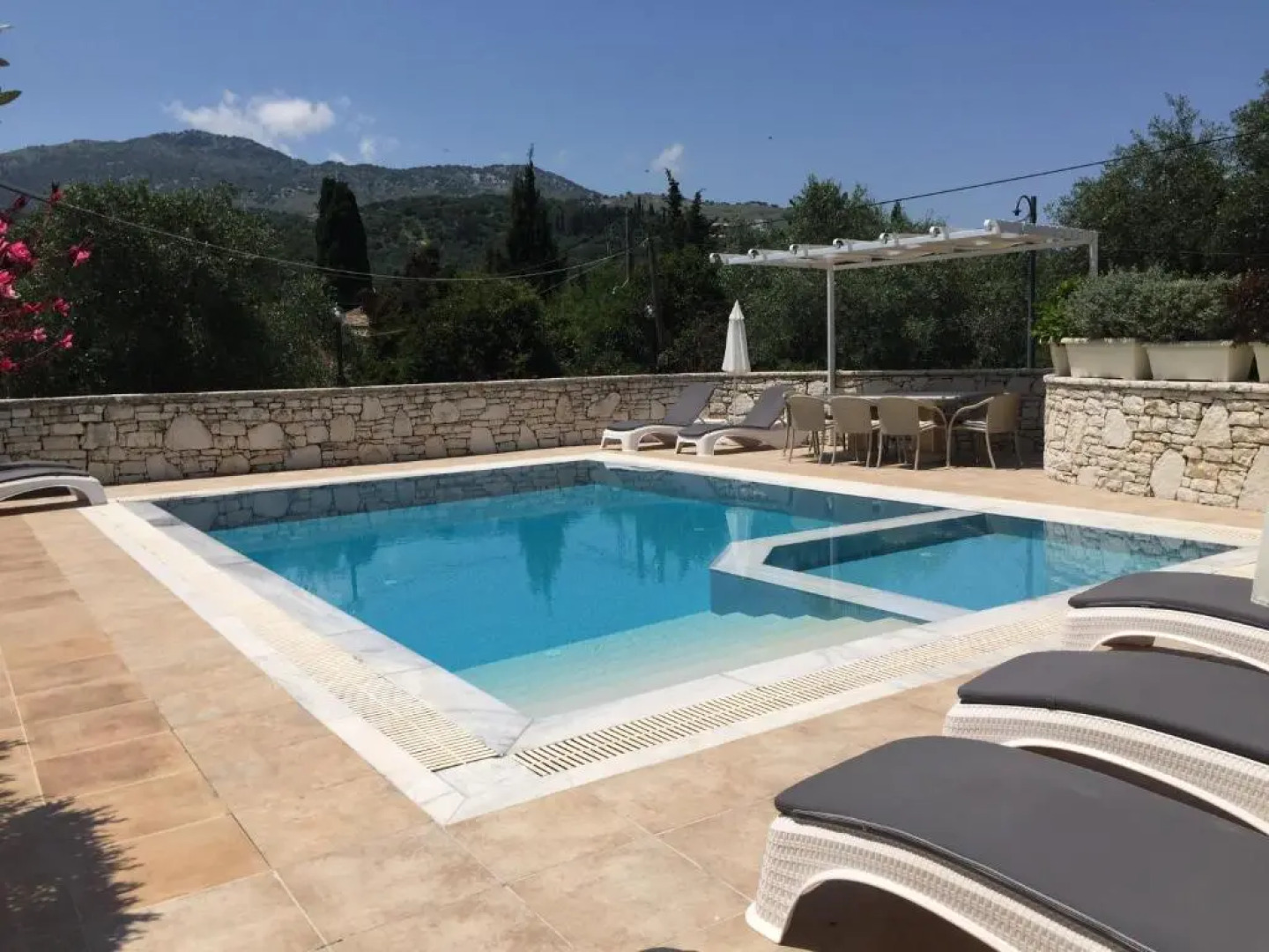 Villa Petrino - central flat location within Kassiopi. Sleeps 8