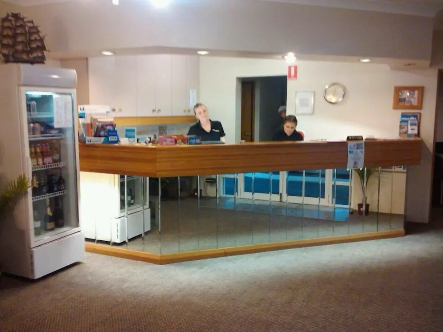 Blue Pacific Motel Swansea