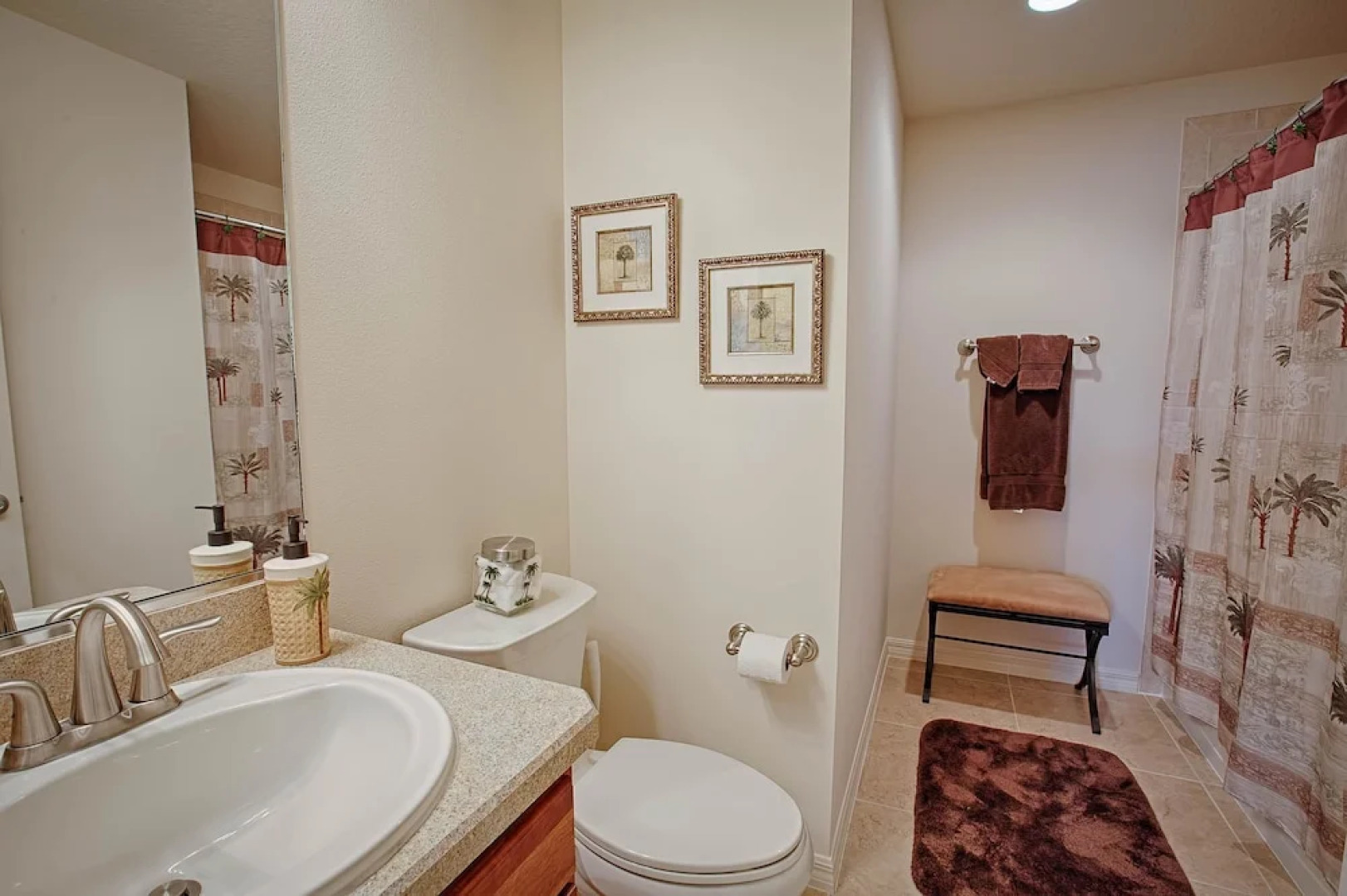 Amberly Court Home 3 Bedroom by The VIR Group