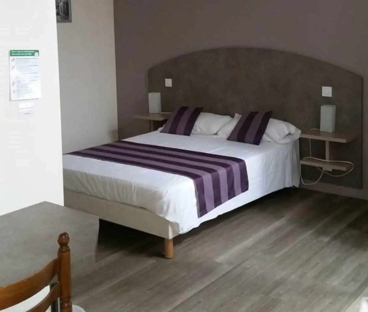 Hôtel Restaurant le Commerce