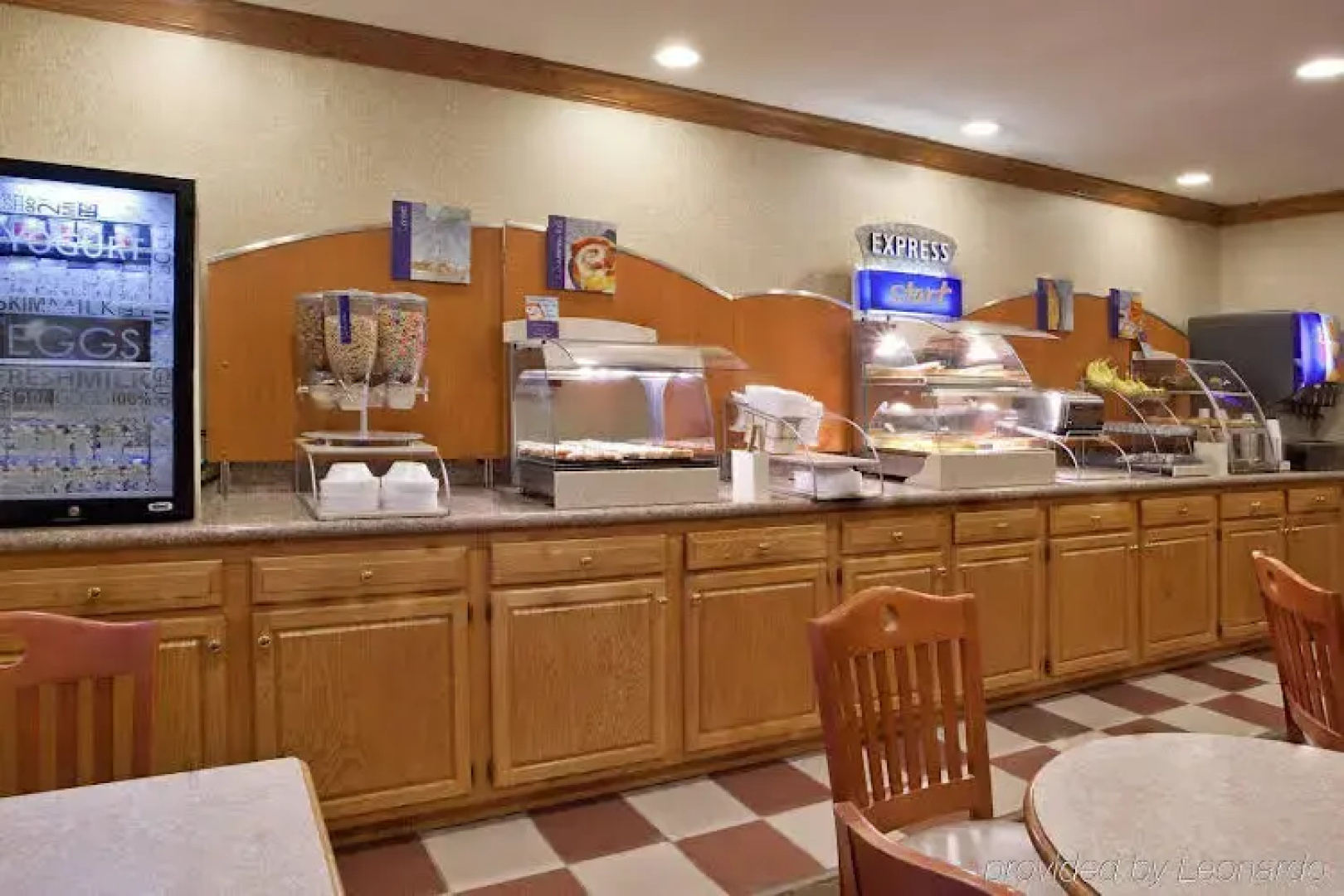 Holiday Inn Express And Suites Napoleon
