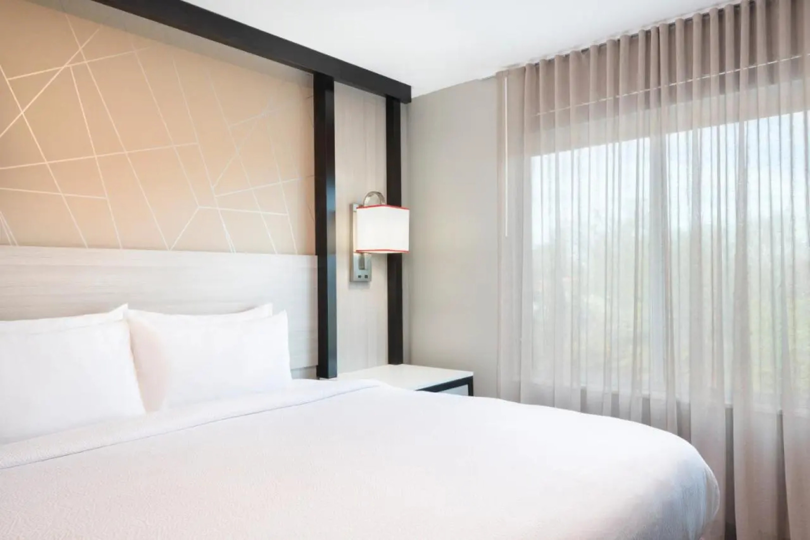 Holiday Inn Express Atlanta Conyers