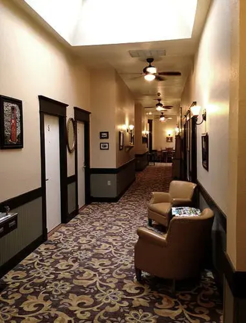 Heritage Inn