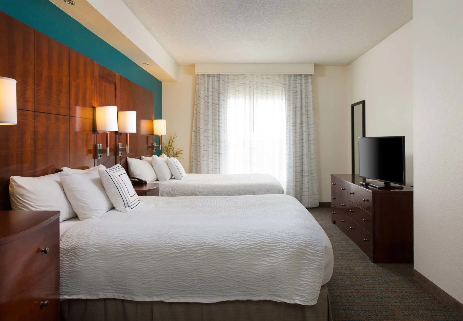 Residence Inn by Marriott Kansas City Airport