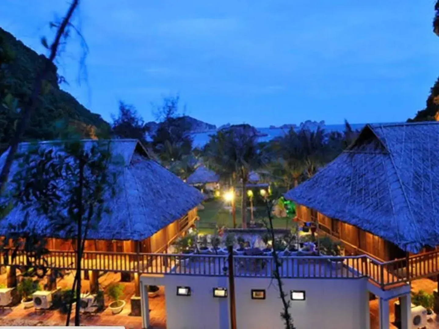 Cat Ba Beach Resort