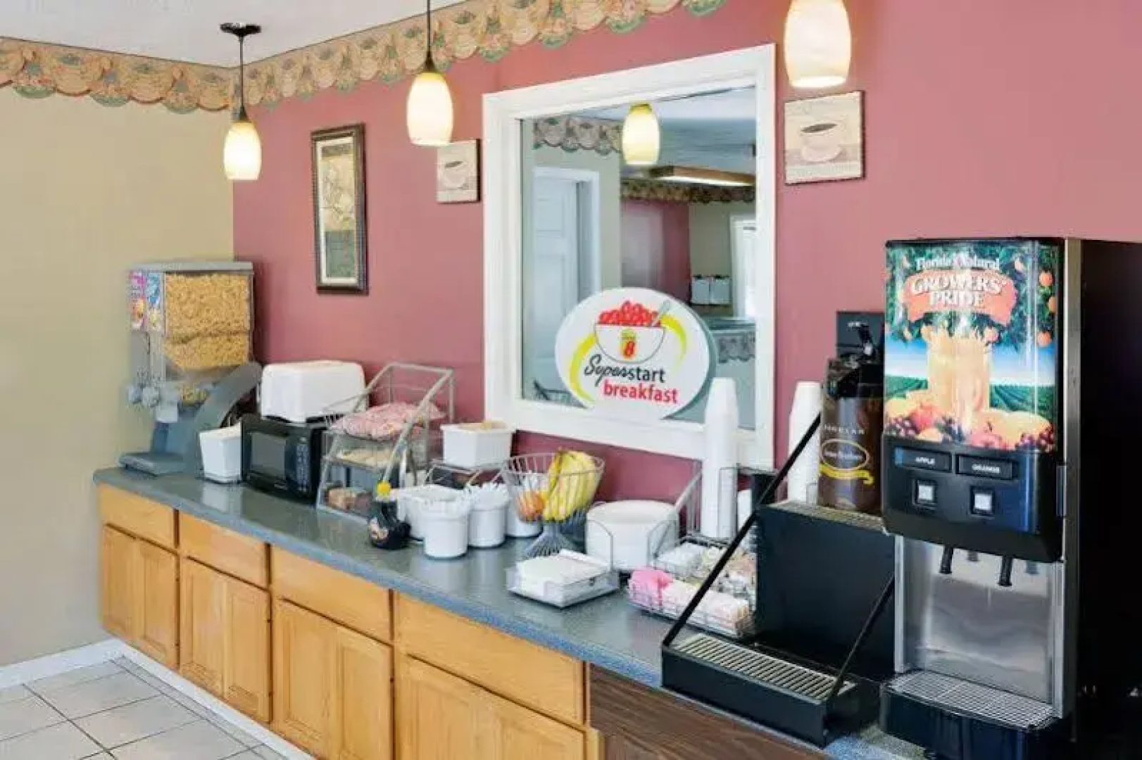 Super 8 By Wyndham Kosciusko