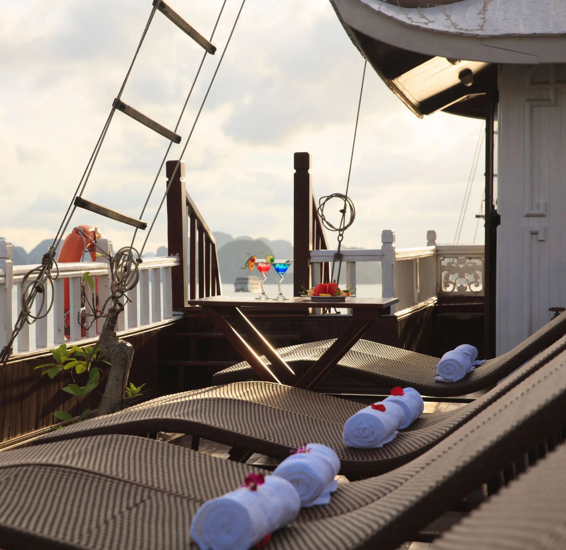 Halong Royal Palace Cruise