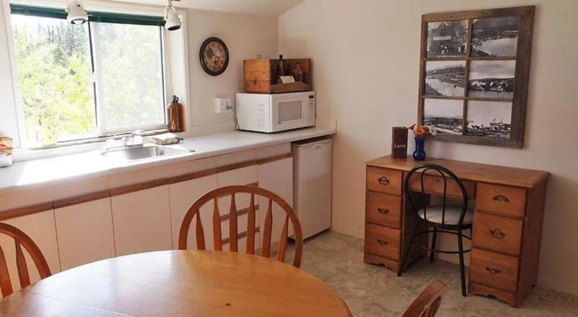 Mountain Ridge Motel & R V Park