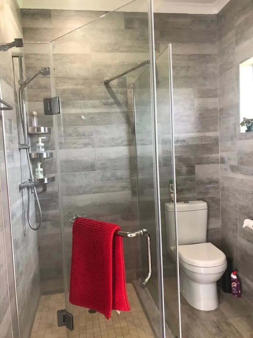 Levon's Bed & Breakfast