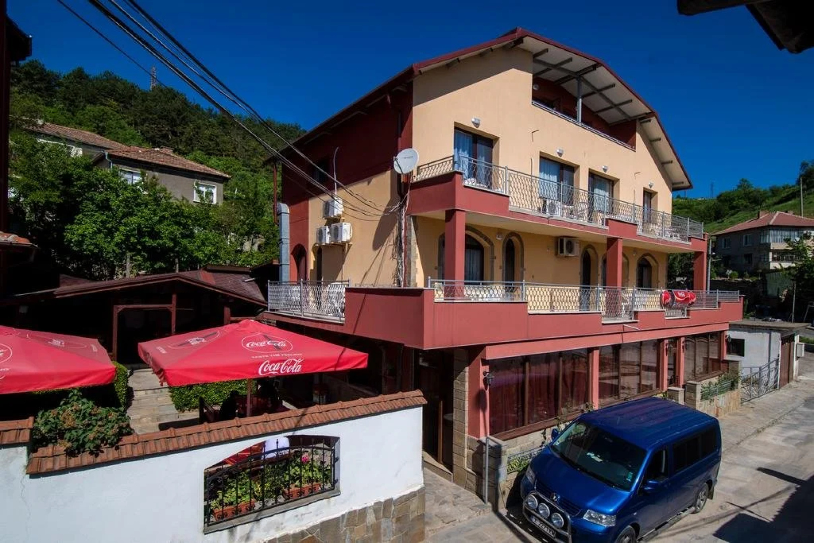 Hotel Bor