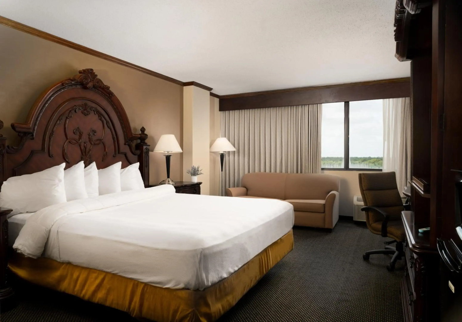 MCM Eleganté Hotel & Conference Center Beaumont