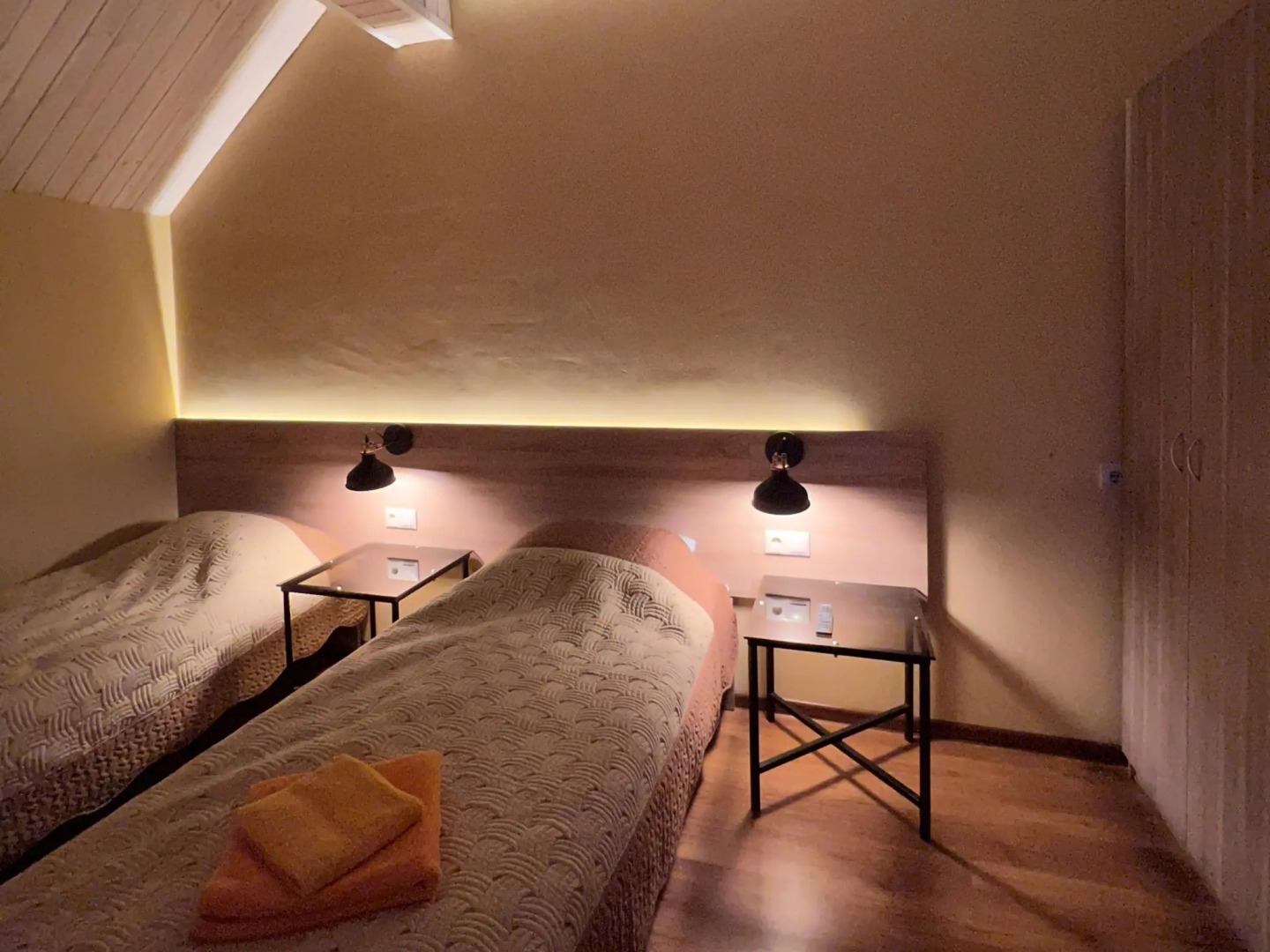 За околицей