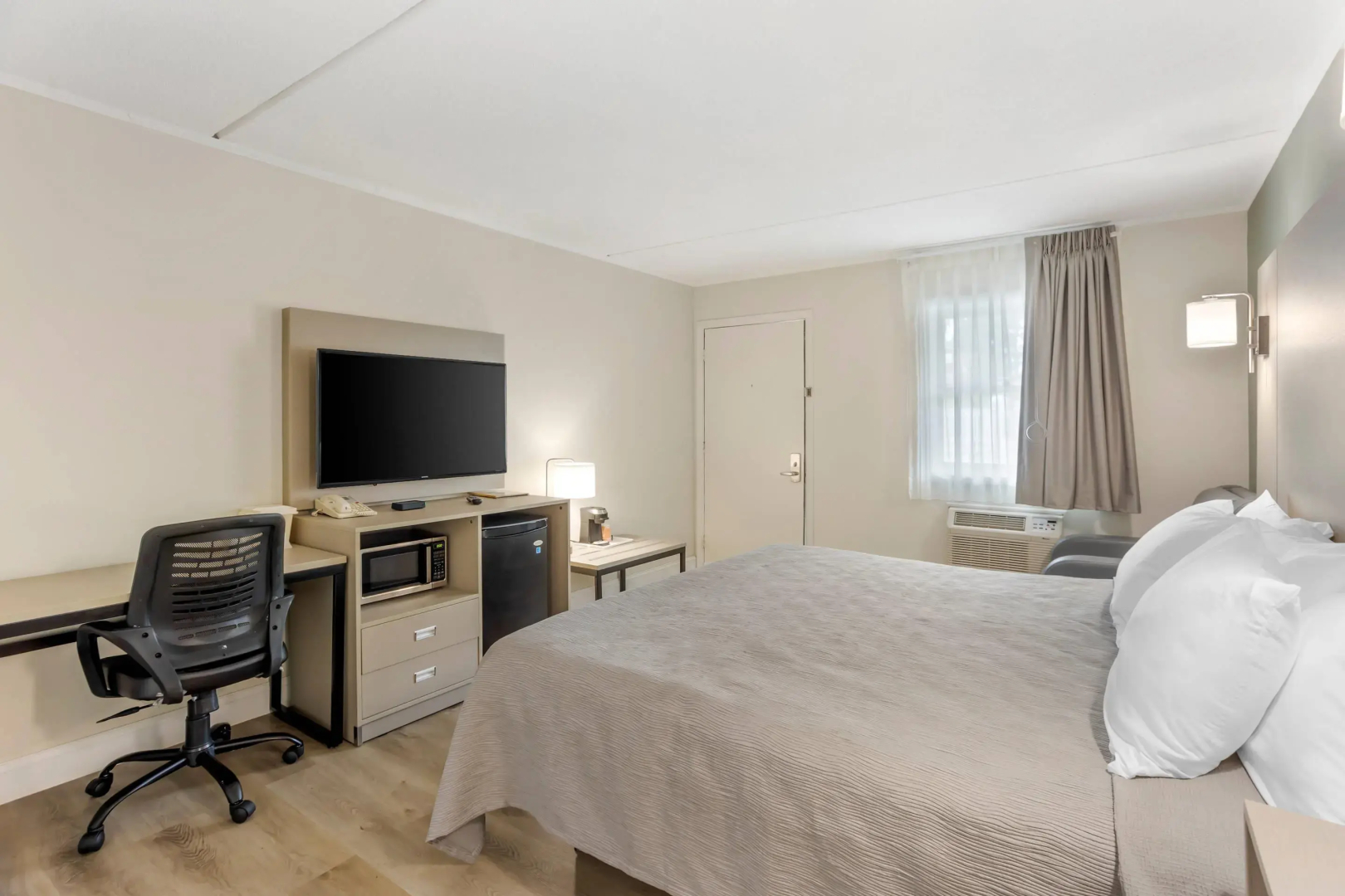 Quality Inn Smoketown - Lancaster Area
