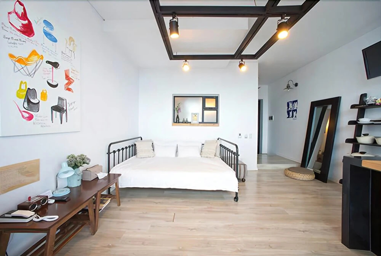 Uljin French Paper Pension