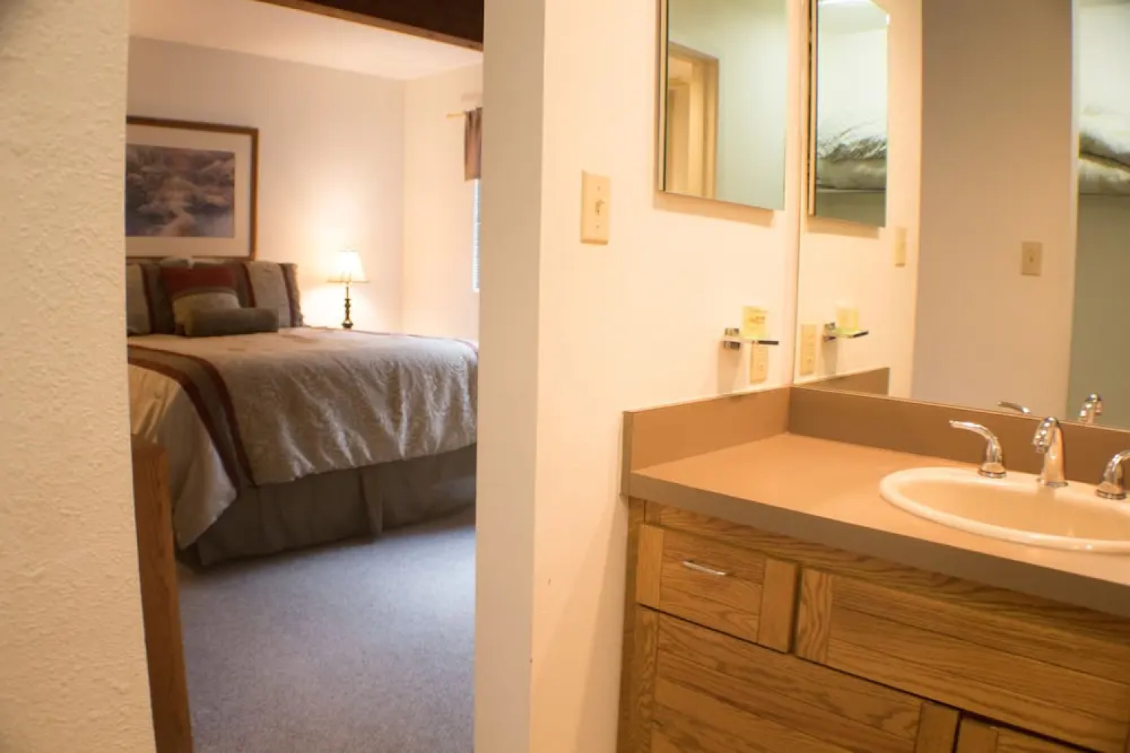 Wood Creek Condominiums