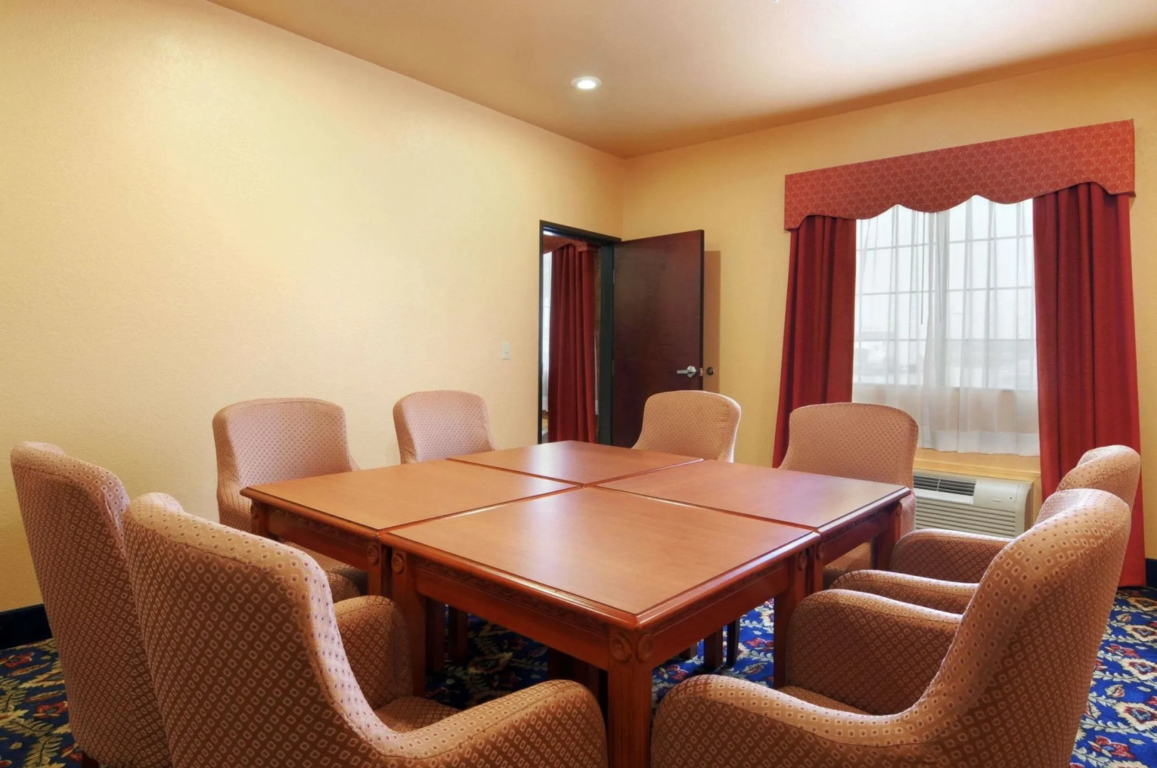 Hampton Inn & Suites McAlester