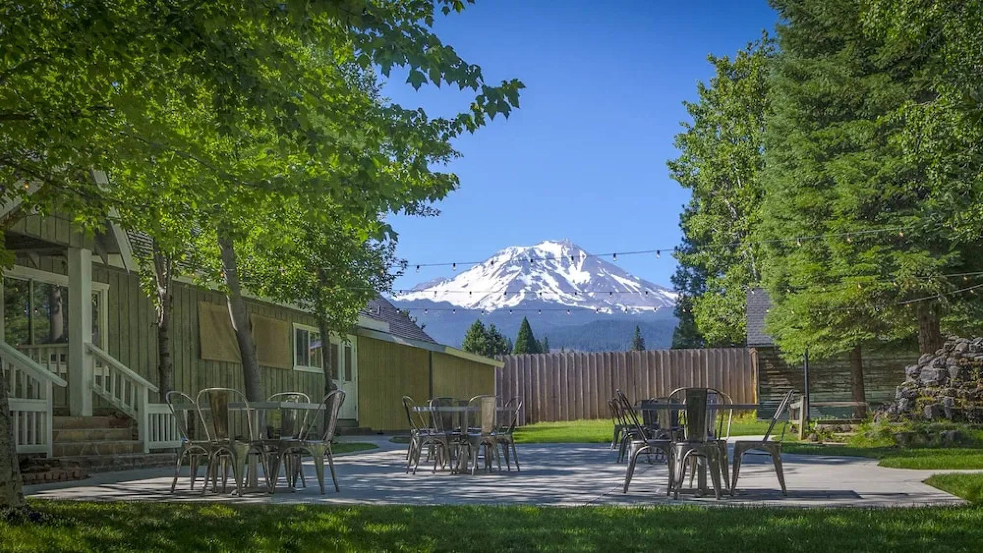 Shasta View Lodge