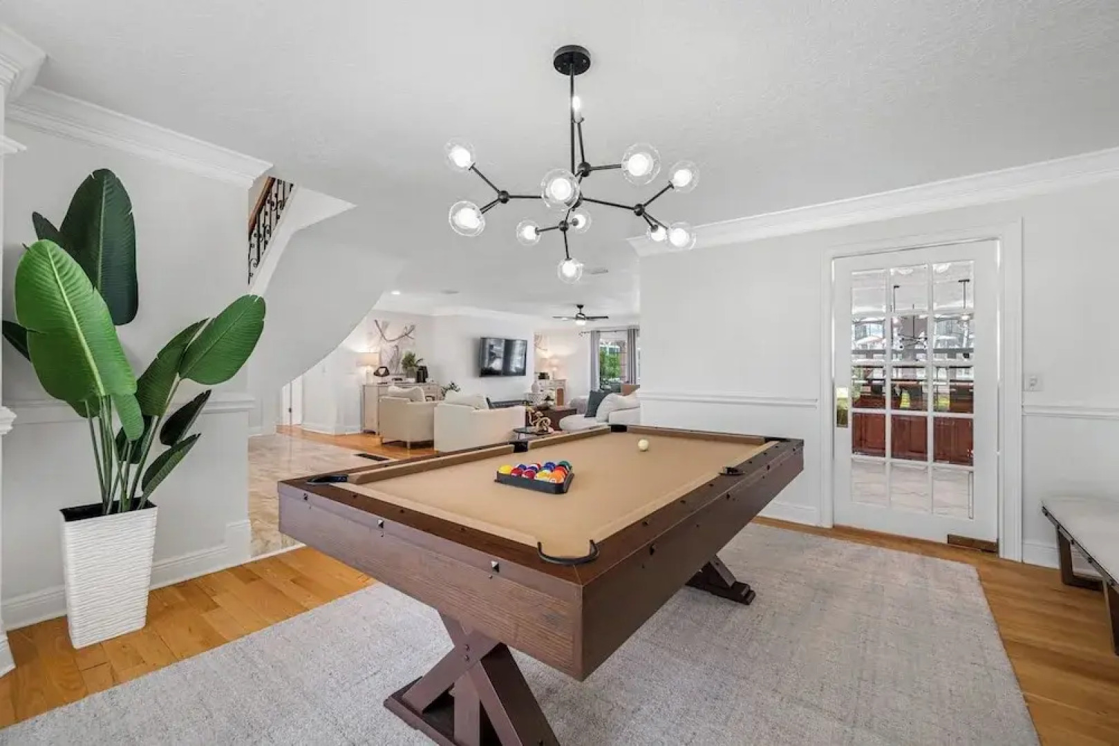 Exquisite Villa With Pool&games- 18 Guests