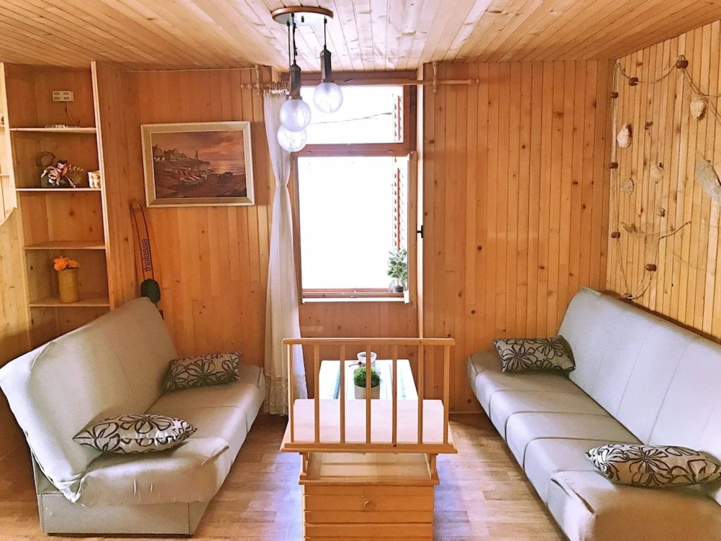 Bright Apartment at Tartini Square