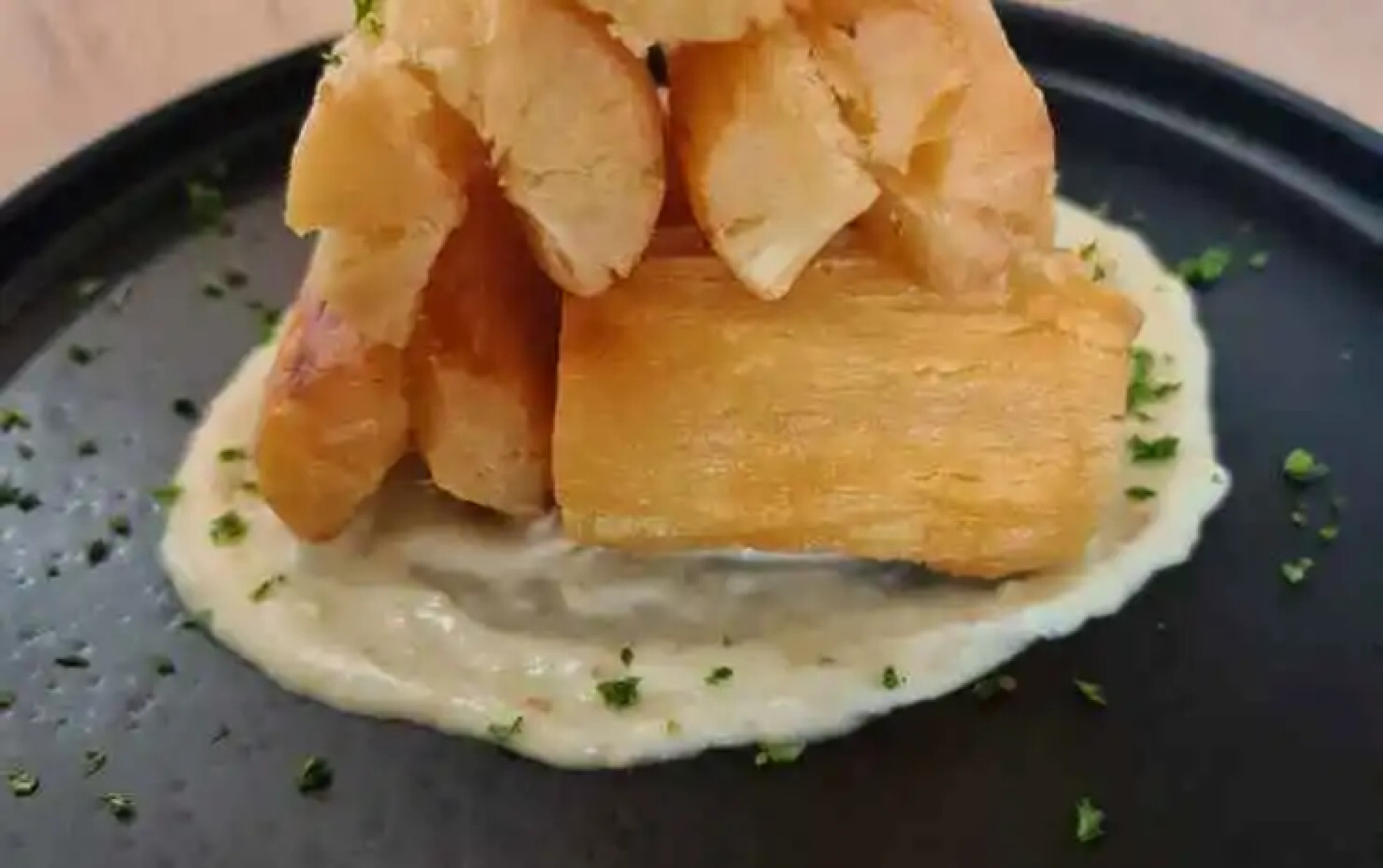 Nunia Tamansari Hotel