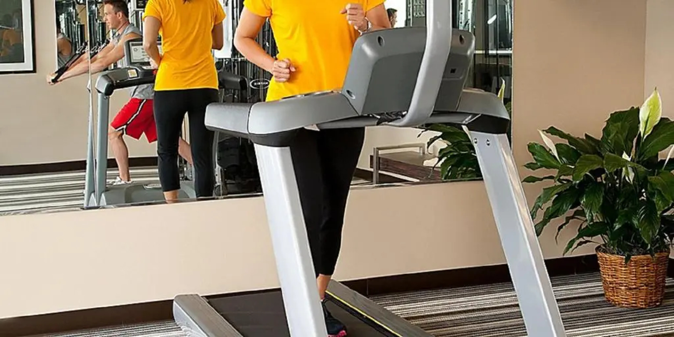 Holiday Inn Express & Suites Kingfisher by IHG