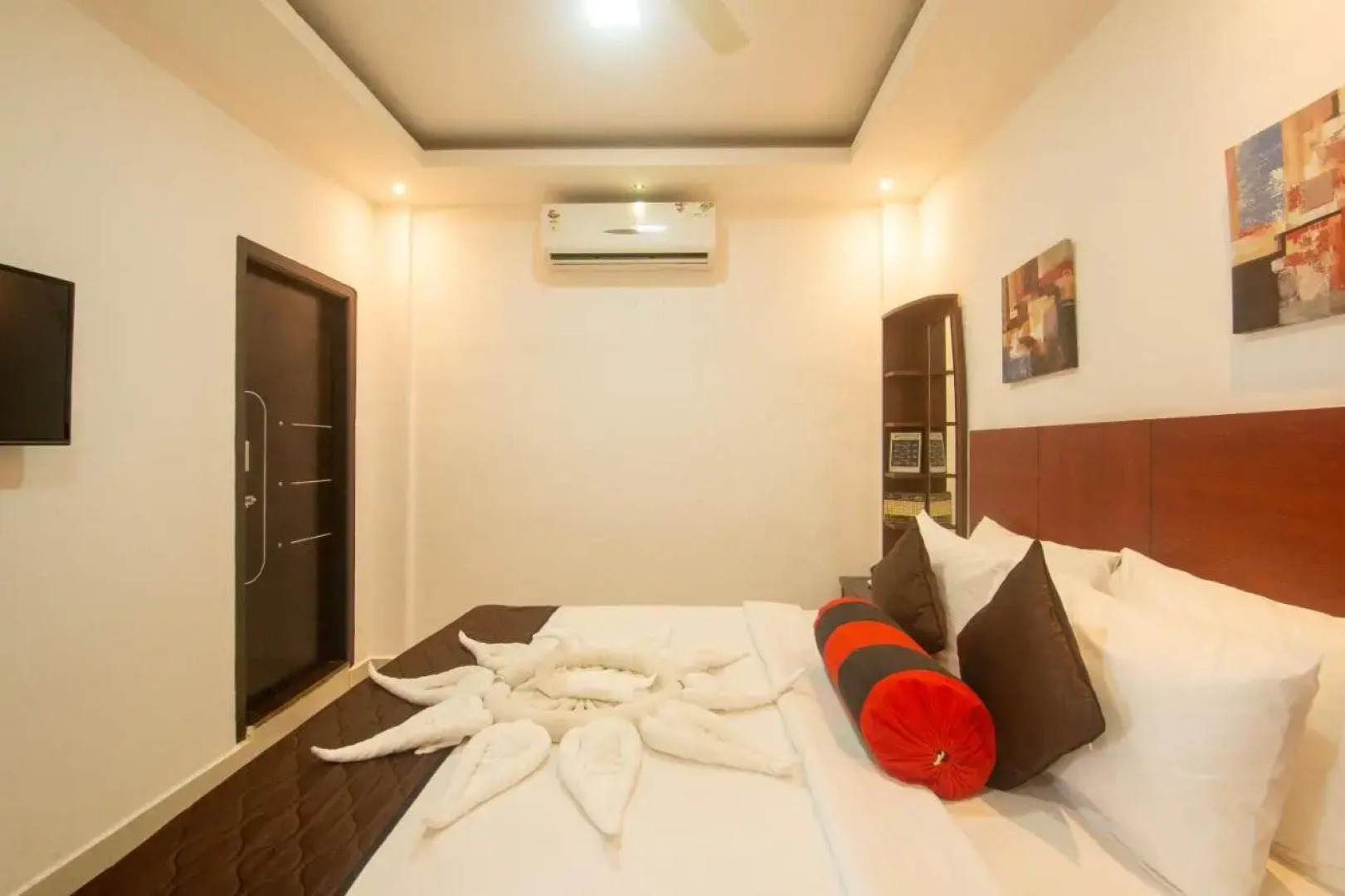 Coorg Jungle Camp Backwater Resort