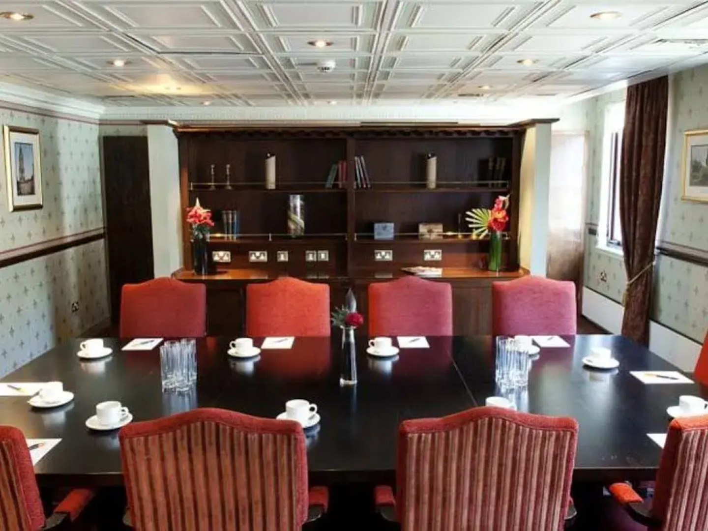 Carlton George Hotel