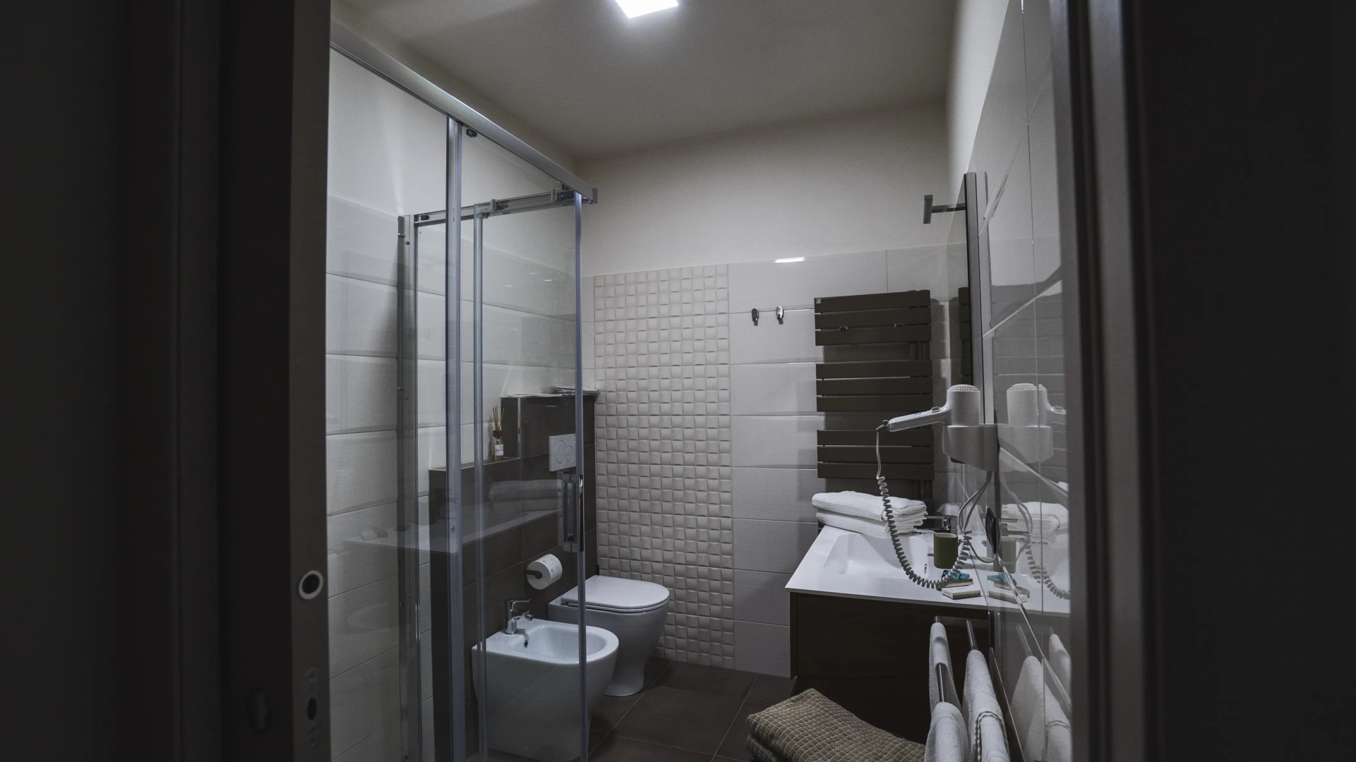Resort Limax Acis