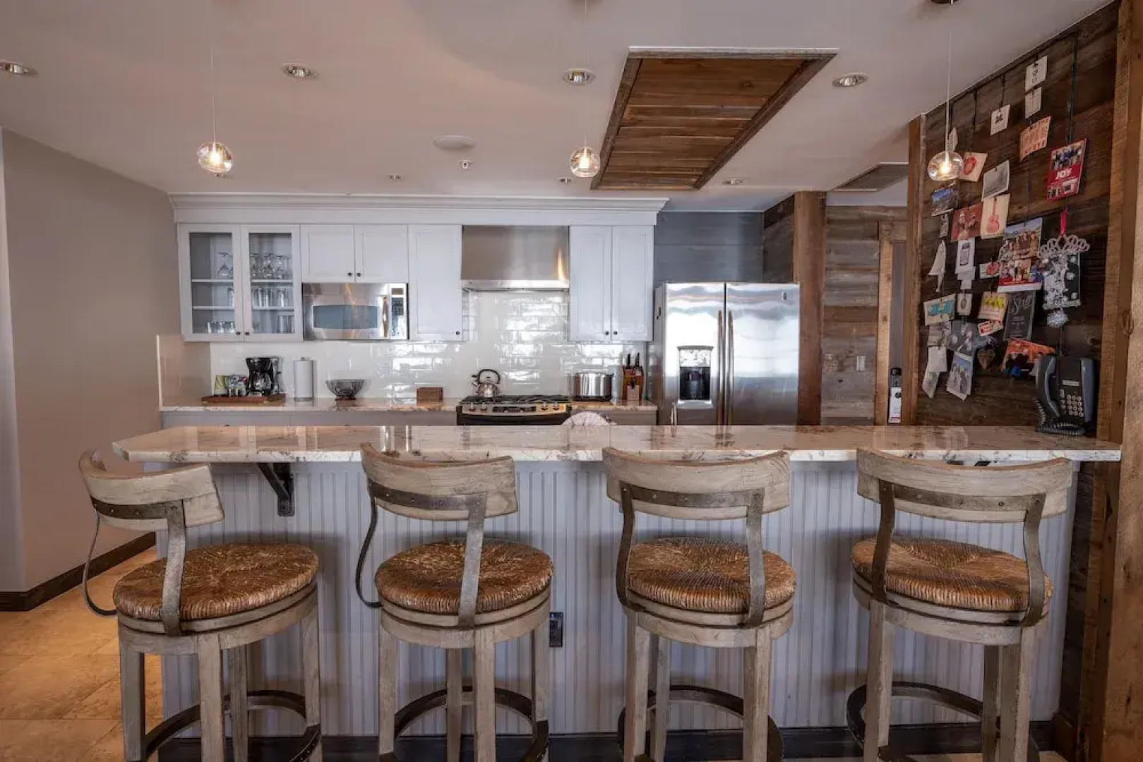 Three Bedroom Mountain Chic 6th Floor Penthouse with Amazing View 3 Condo - No Cleaning Fee! by RedAwning