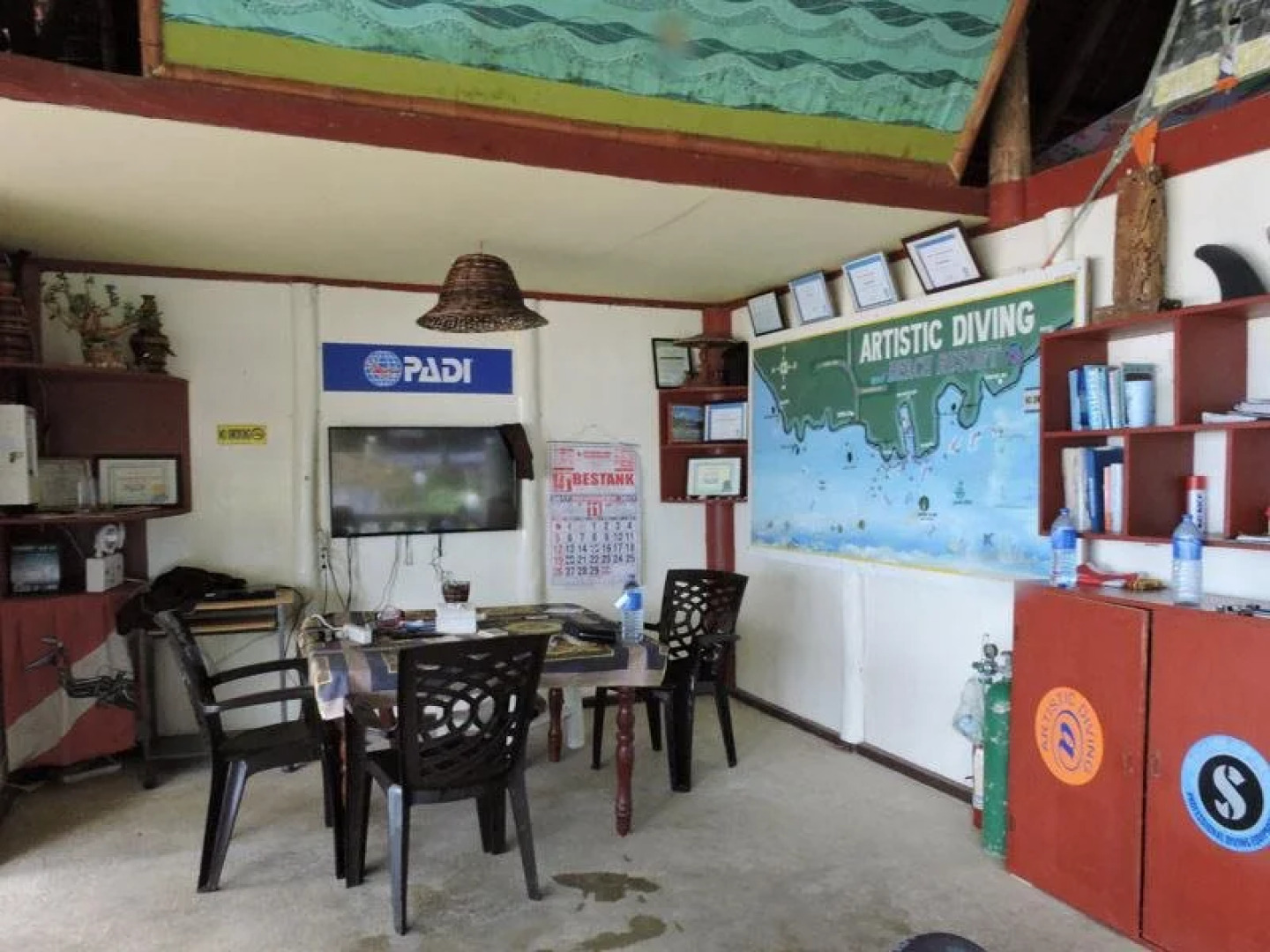 Artistic Diving Resort