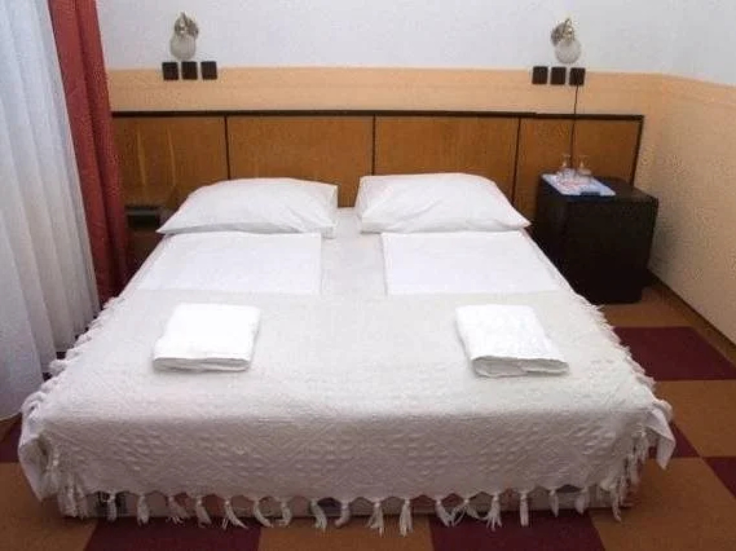 Dominika Apartman Hotel