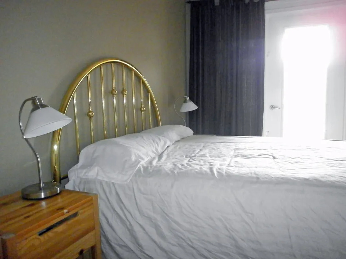 Kaslo Bay Condominium