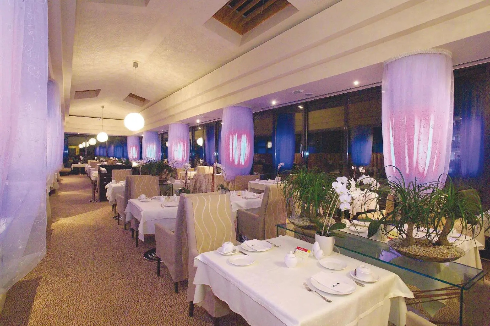 EurothermenResort Hotel Paradiso 4S