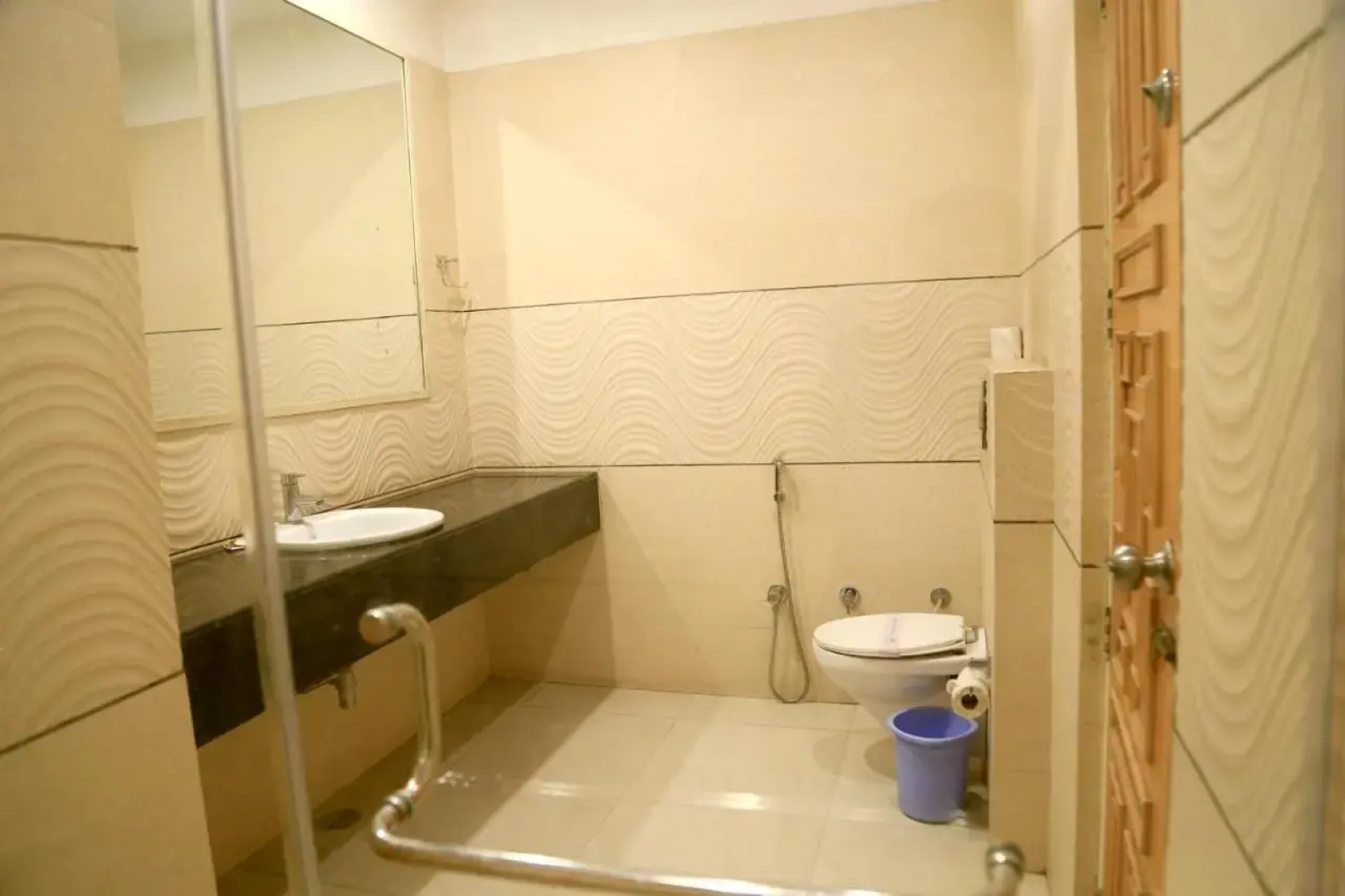 Hotel Rajmahal