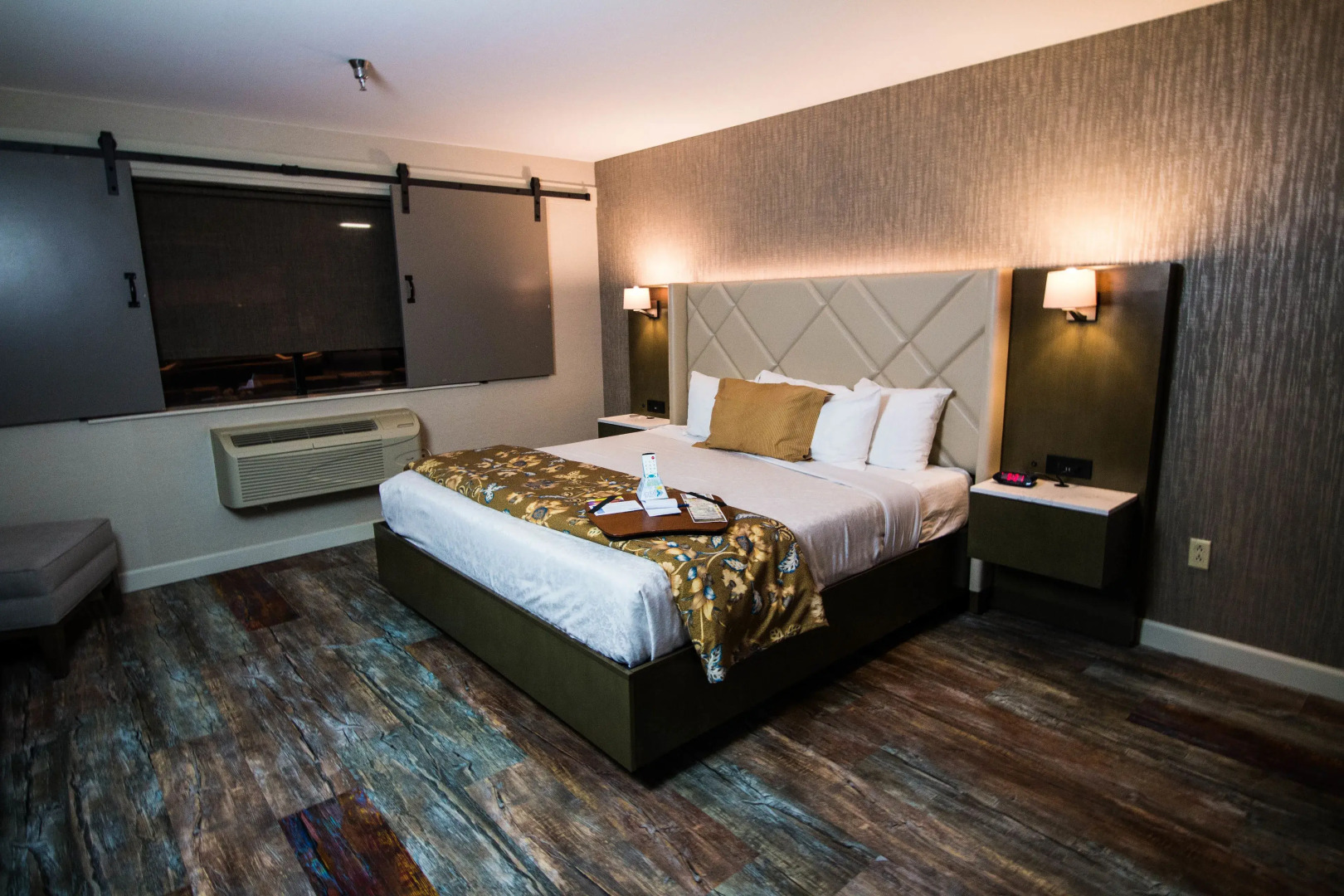 Empeiria High Sierra Hotel