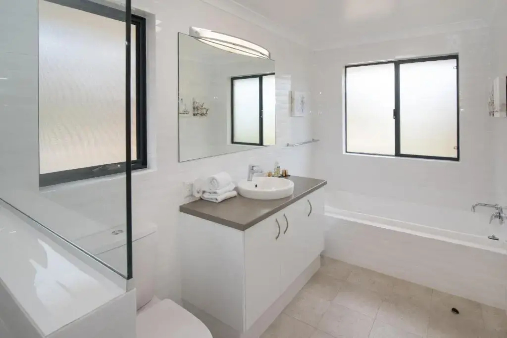 Redgate Forest Retreat