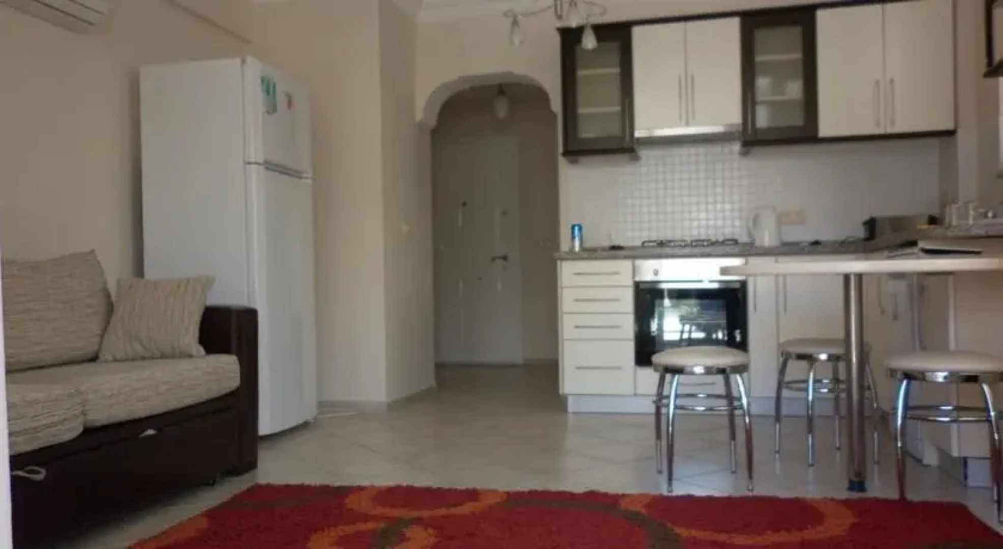 New Age Sunset Apartments